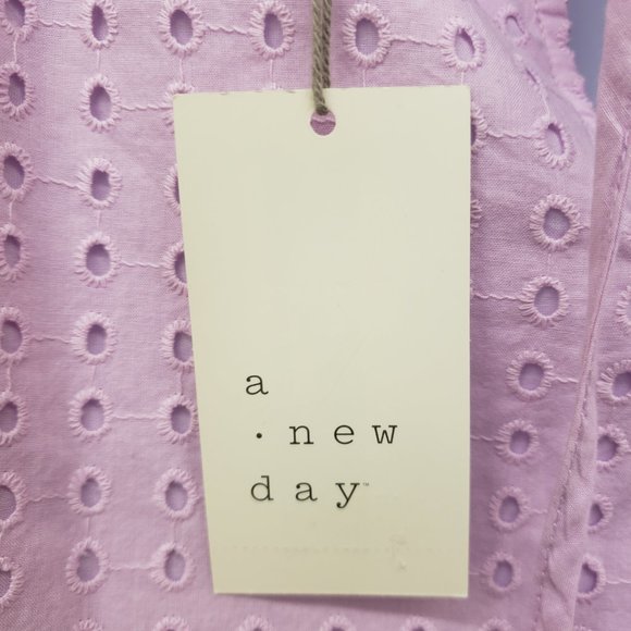 A New Day Blouse - Picture 2 of 4